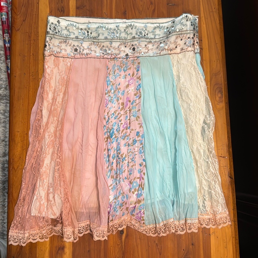 Unique Pastel Skirt (M)